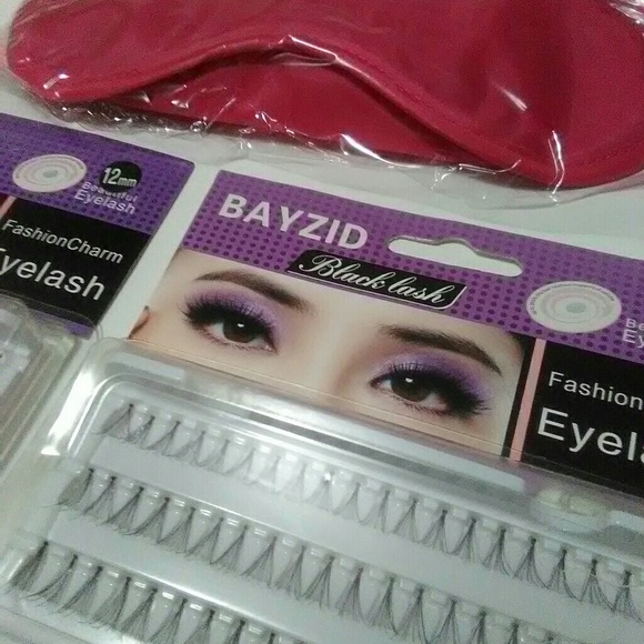 Other - Sexy Ladies 3 Set Individual False Eyelashes + 1
